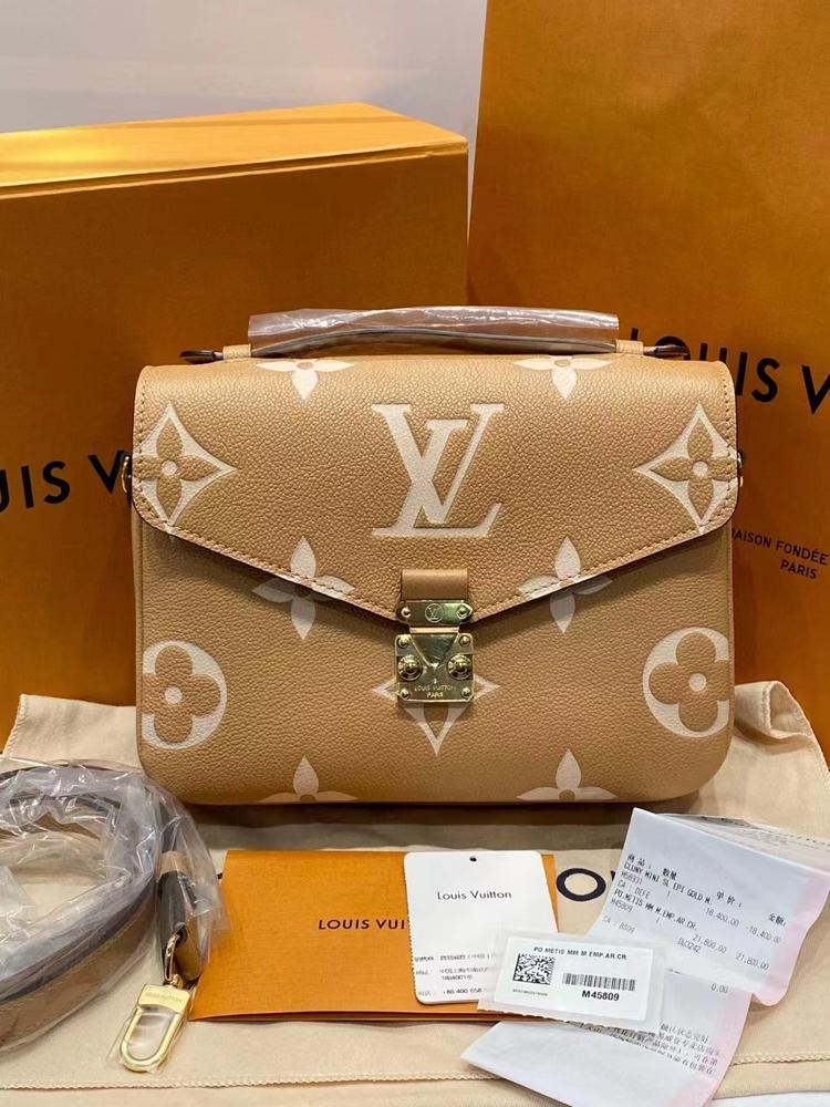 Louis Vuitton 路易威登 全新芯片款奶茶色全皮Metis邮差包