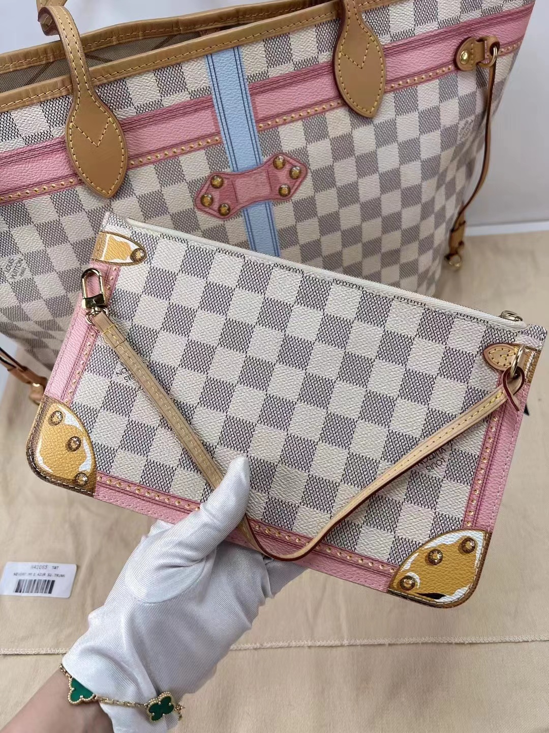 Louis Vuitton 路易威登Neverfull白棋盘格宫廷限量款涂鸦中号购物袋 