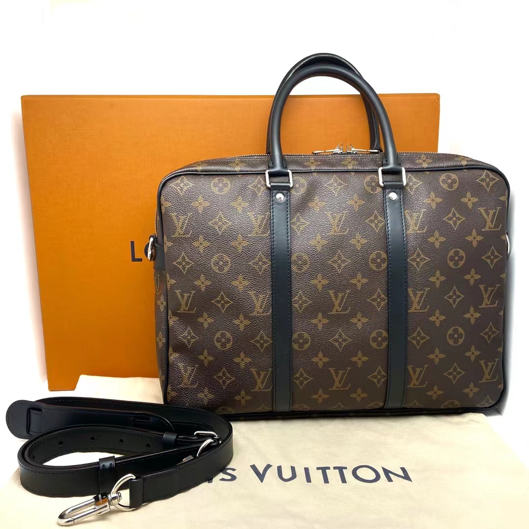 Louis Vuitton 路易威登 Voyage经典老花公文包