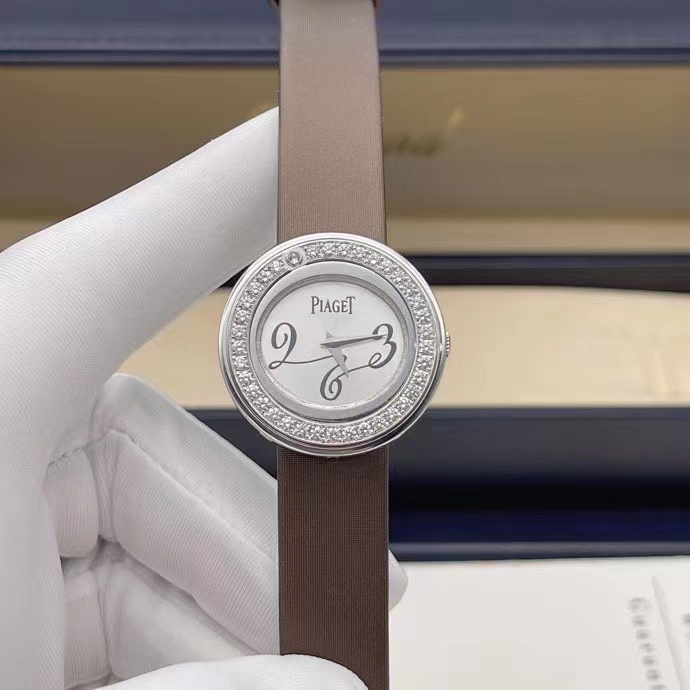 Piaget 伯爵 18K白金原钻时来运转系列腕表