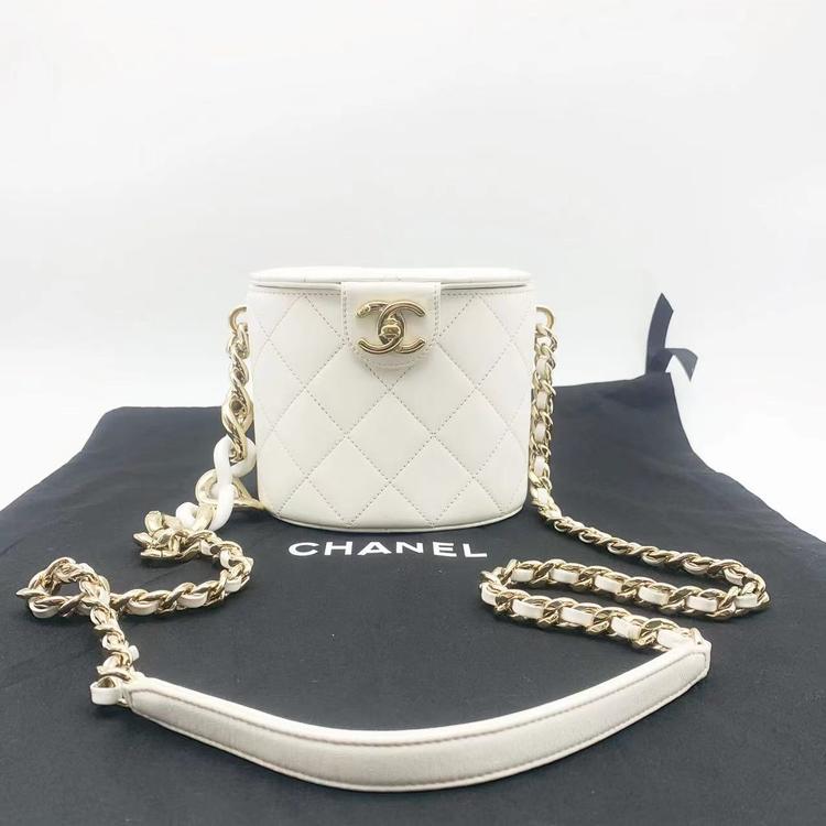 Chanel 香奈儿 超稀有白雪公主链条桶包化妆包