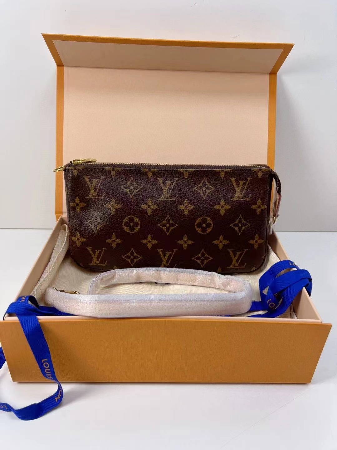 Louis Vuitton 路易威登 保存品大麻将包芯片款