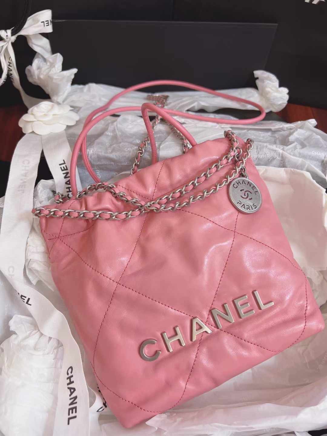 Chanel香奈儿 23A粉色银字22bag芯片款 全❤️芯片款CHANEL 23a粉色银字22bag mini樱花粉银字银链干净温柔绝美附件盒子尘袋 好价💰