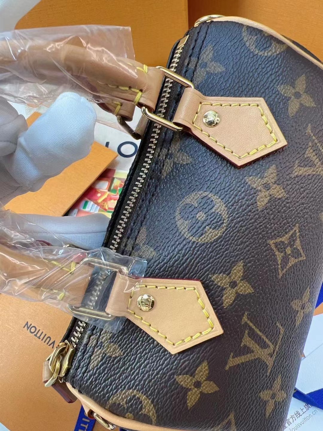 Louis Vuitton 路易威登全新保存品nano Speedy | iLux