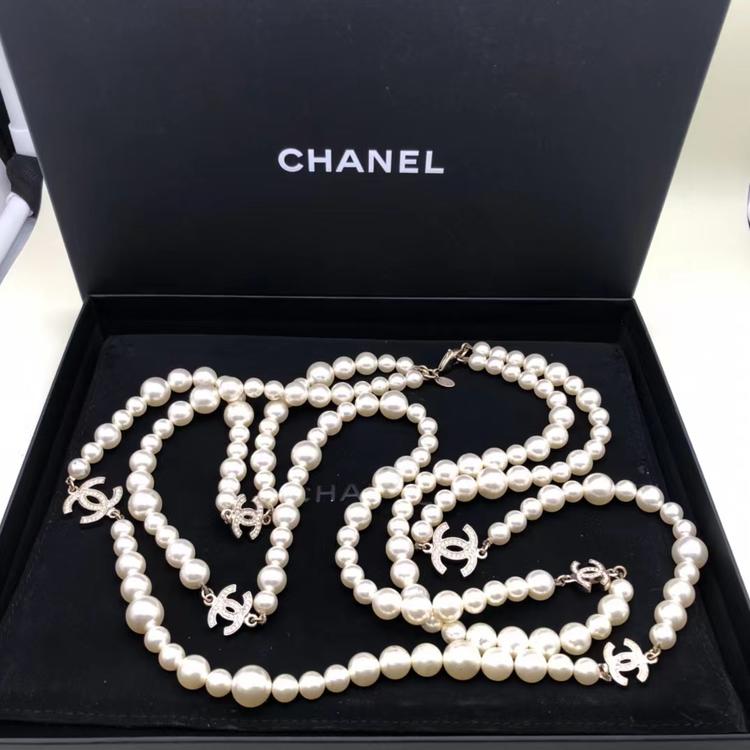 Chanel 香奈儿 珍珠项链/毛衣链