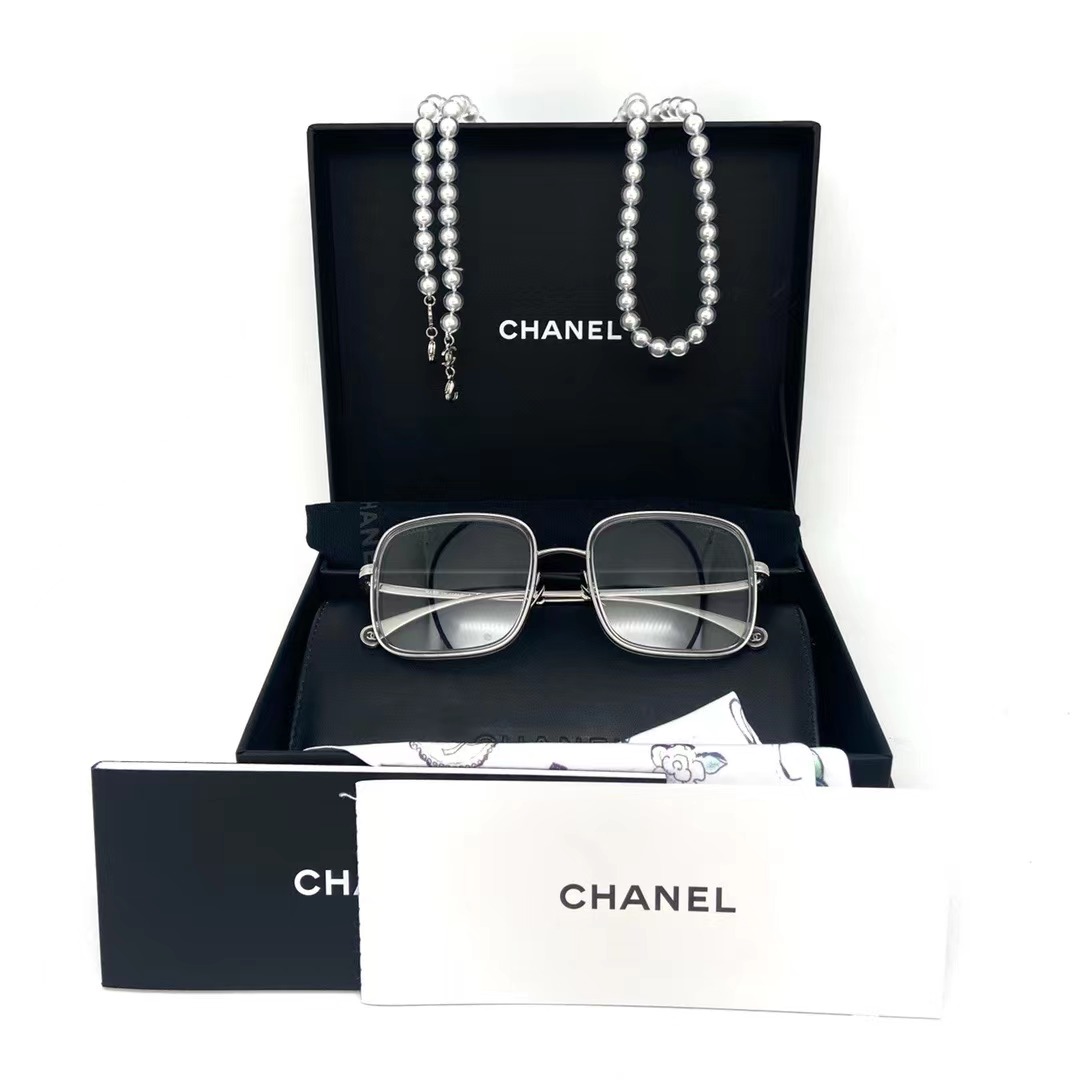 Chanel 香奈儿泡泡珍珠链条平光眼镜| iLux