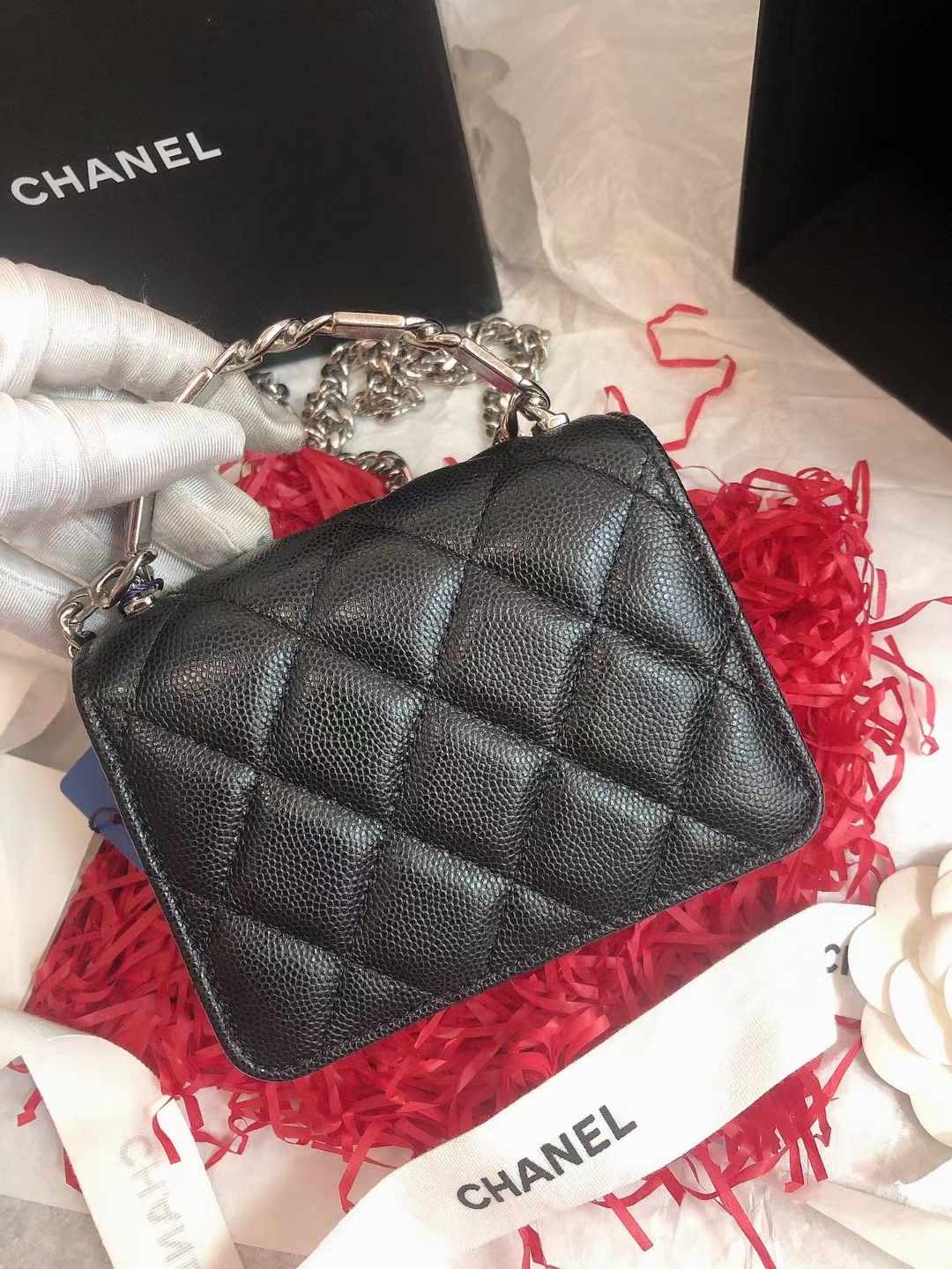 Chanel香奈儿 全新黑色银扣牛皮珐琅扣手柄链条包 全❤️Chanel 22S香奈儿黑色荔枝皮银扣珐琅扣手柄单肩斜挎包 附件32身份卡 盒子 好价💰