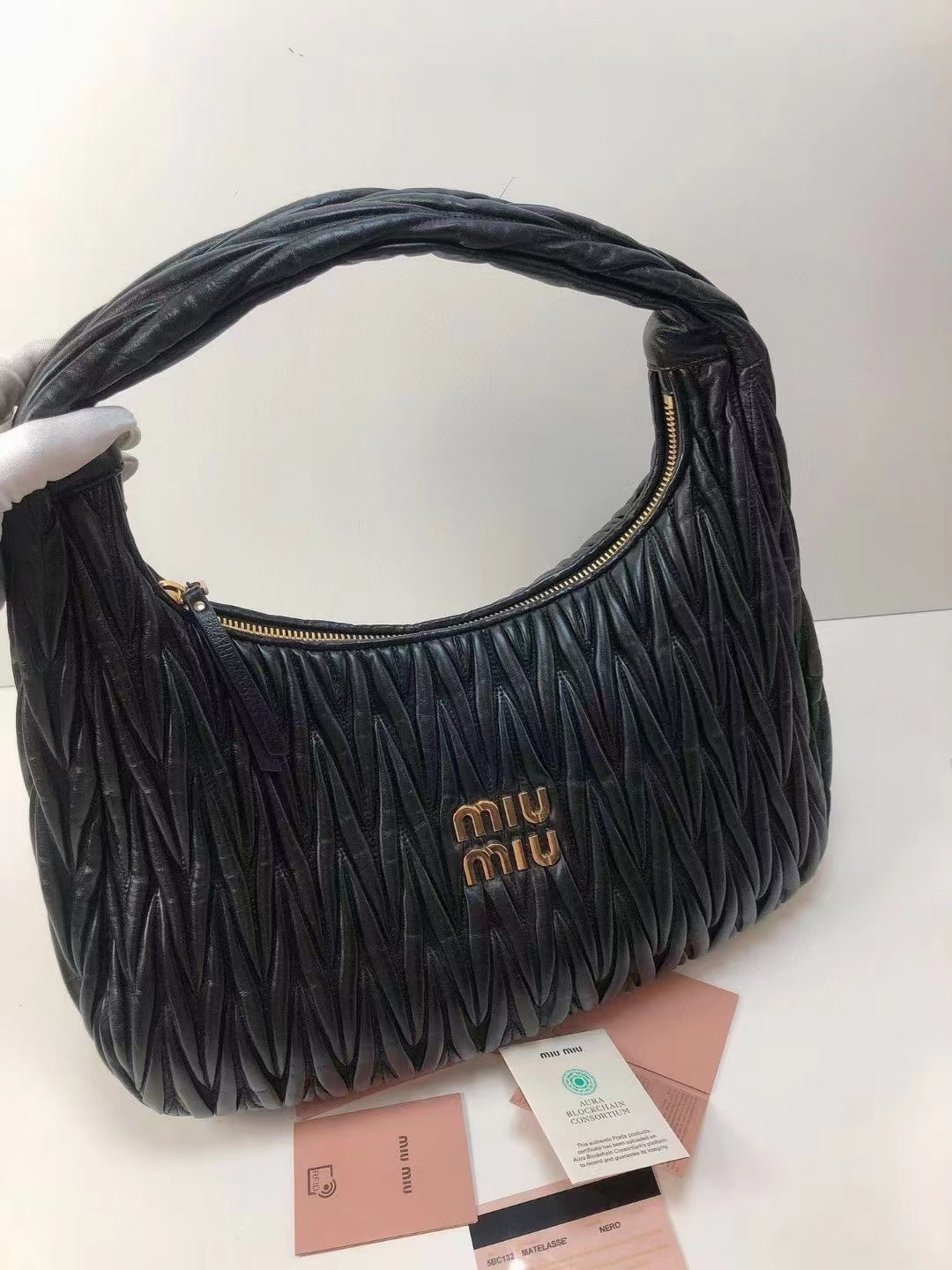 Miu Miu缪缪 超大号黑金wander 闲置品miumiu超大号wander 附件卡片 公价25800 现货超级划算💰