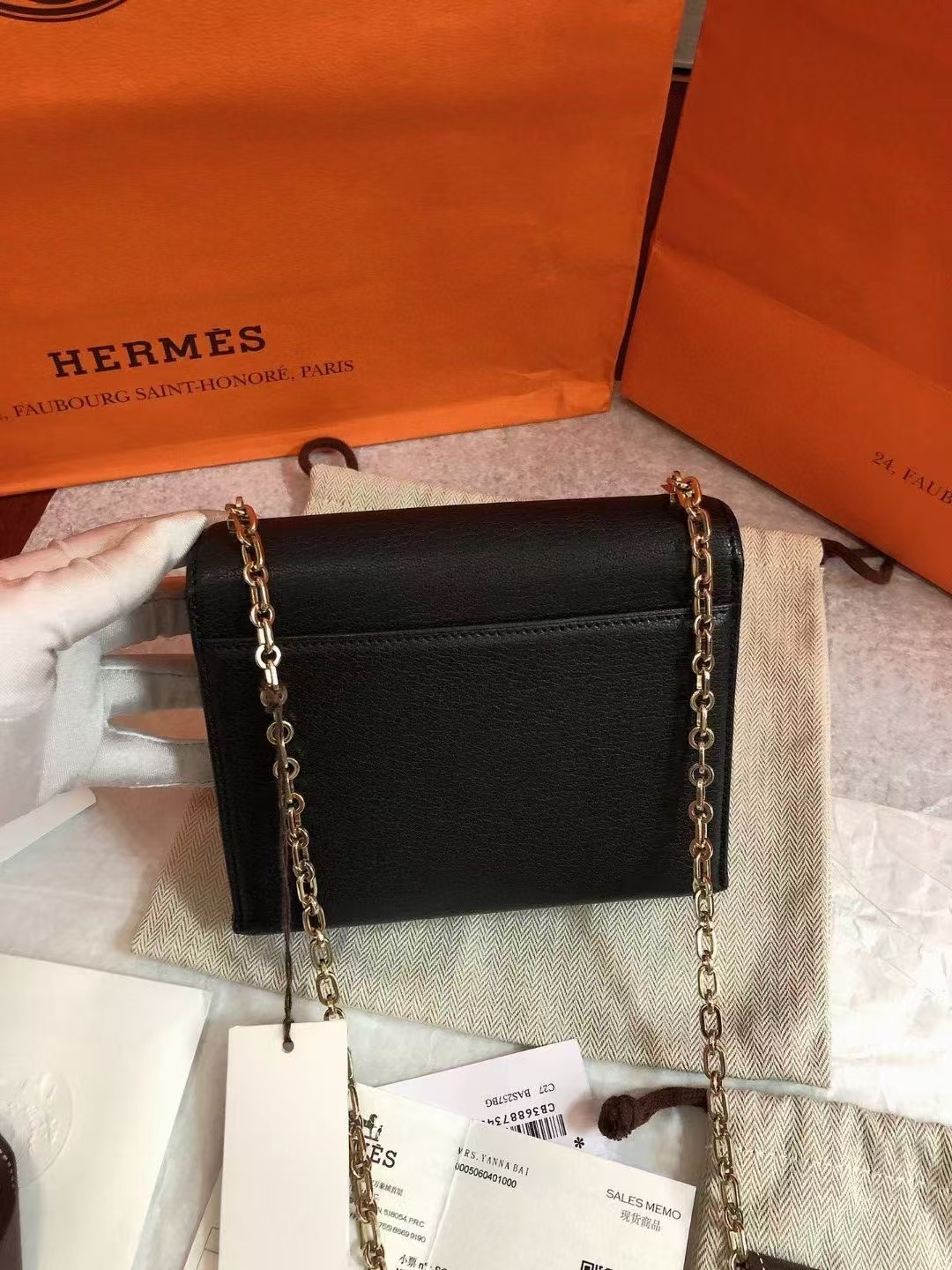 Hermes爱马仕 全新黑金Verrou手枪包mini 全❤️保存品Hermes 爱马仕 verrou chanie 淡金扣 手枪包单肩斜挎包 B刻 附件尘袋吊牌24年2月票🎫好价💰