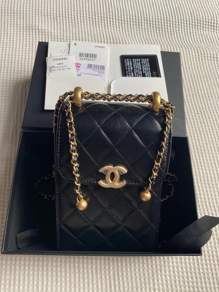 Chanel 香奈儿 全新黑金双金球手机包