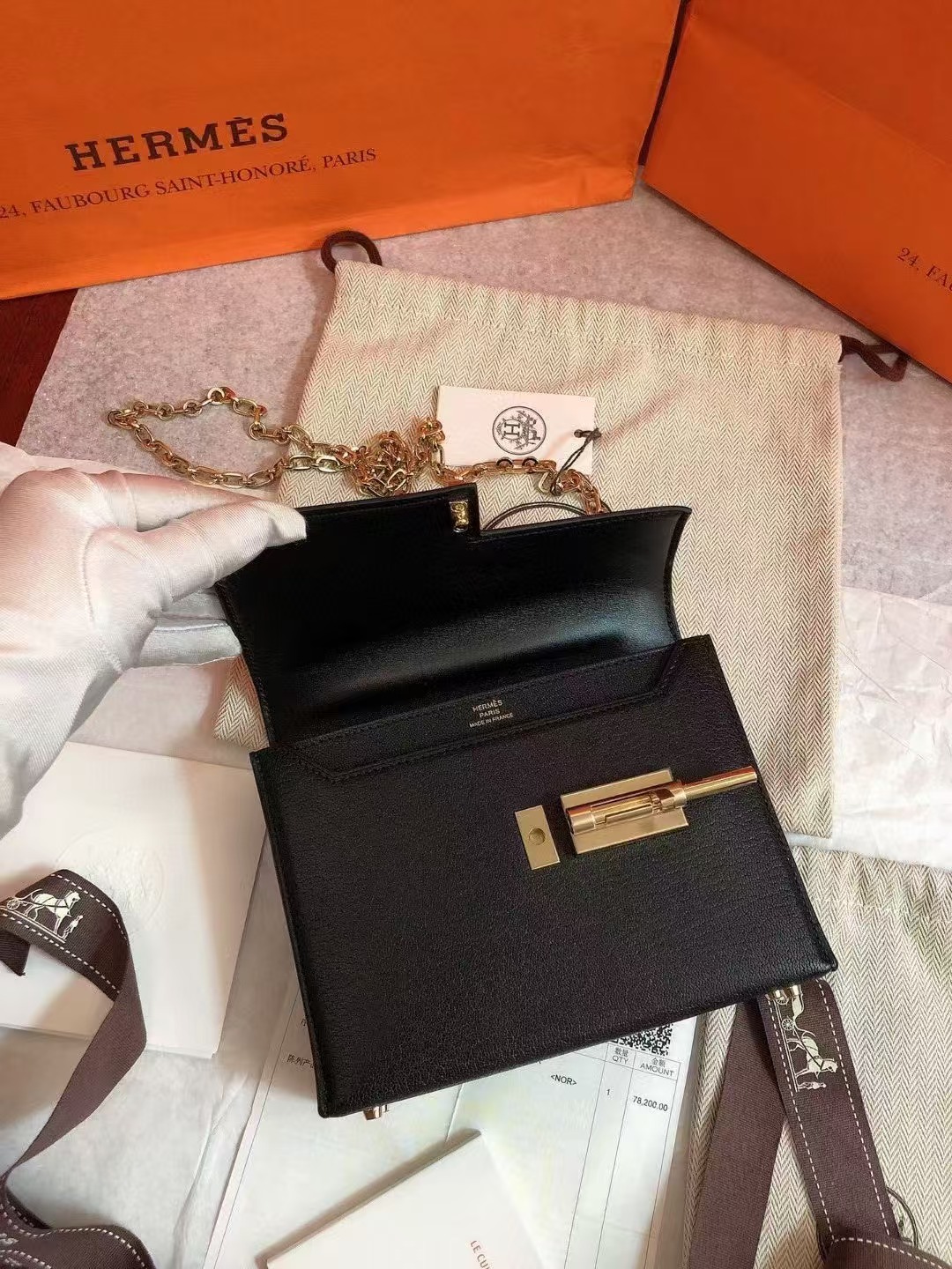 Hermes爱马仕 全新黑金Verrou手枪包mini 全❤️保存品Hermes 爱马仕 verrou chanie 淡金扣 手枪包单肩斜挎包 B刻 附件尘袋吊牌24年2月票🎫好价💰