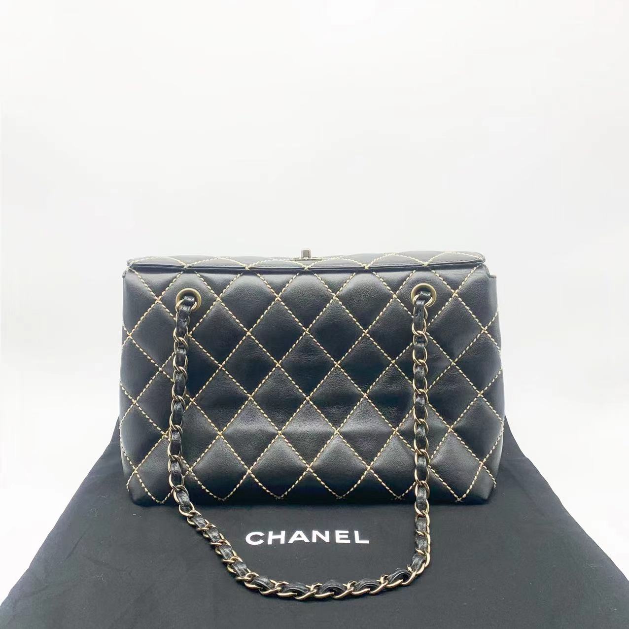 Chanel 香奈儿黑银牛皮外缝线盒子中号链条包| iLux