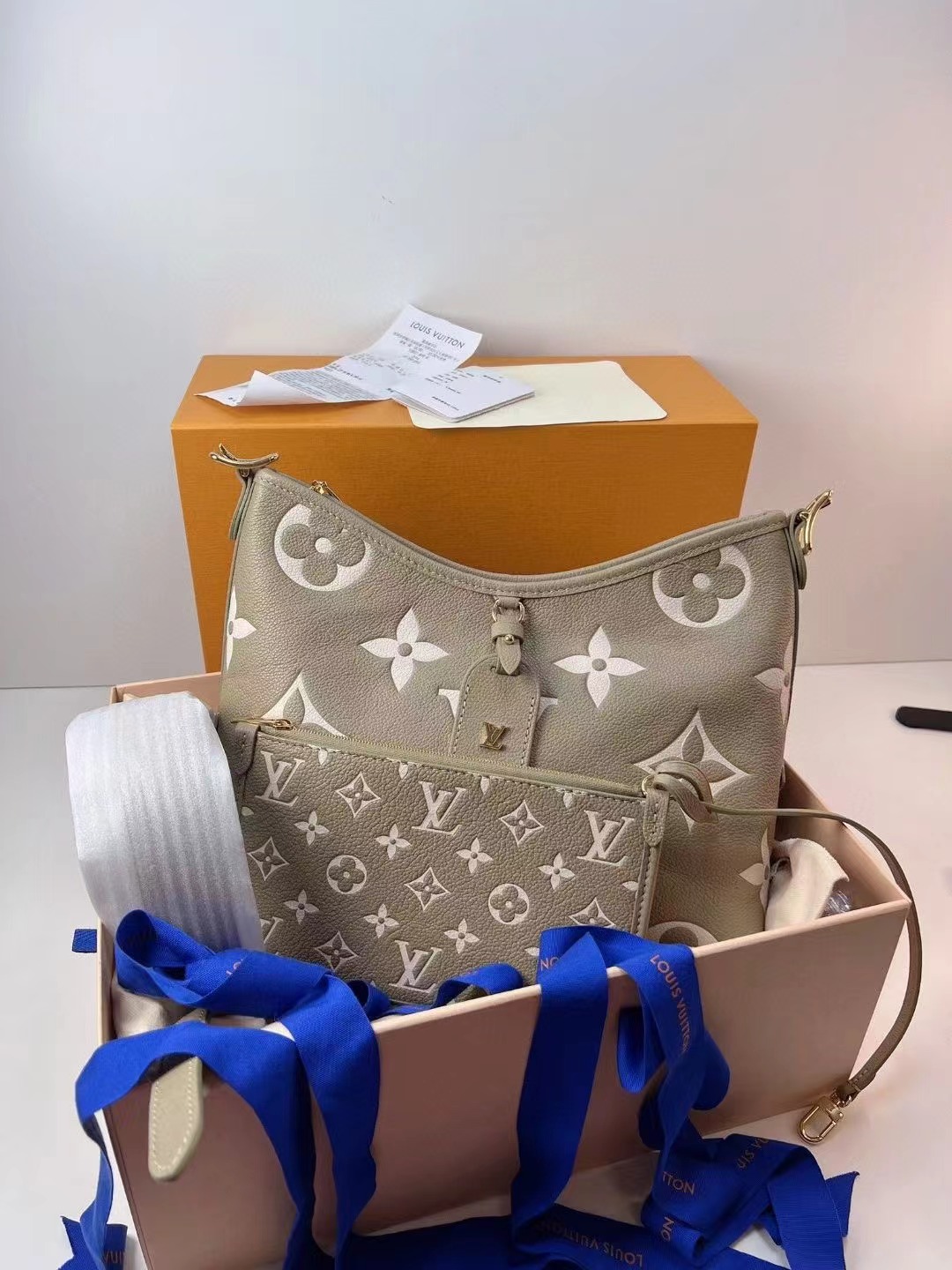 Louis Vuitton 路易威登 全新全套抹茶绿全皮Carryall小号