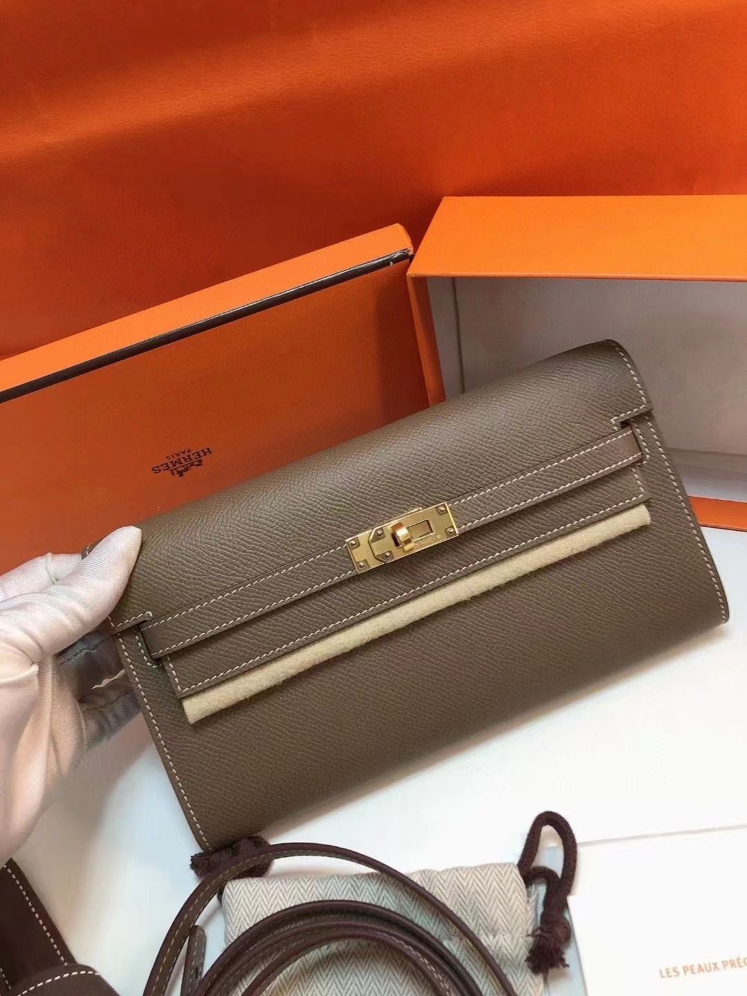 Hermes 爱马仕 大象灰金扣Kelly togo