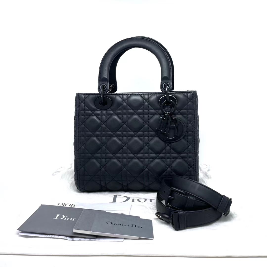 Dior 迪奥 磨砂黑五格戴妃