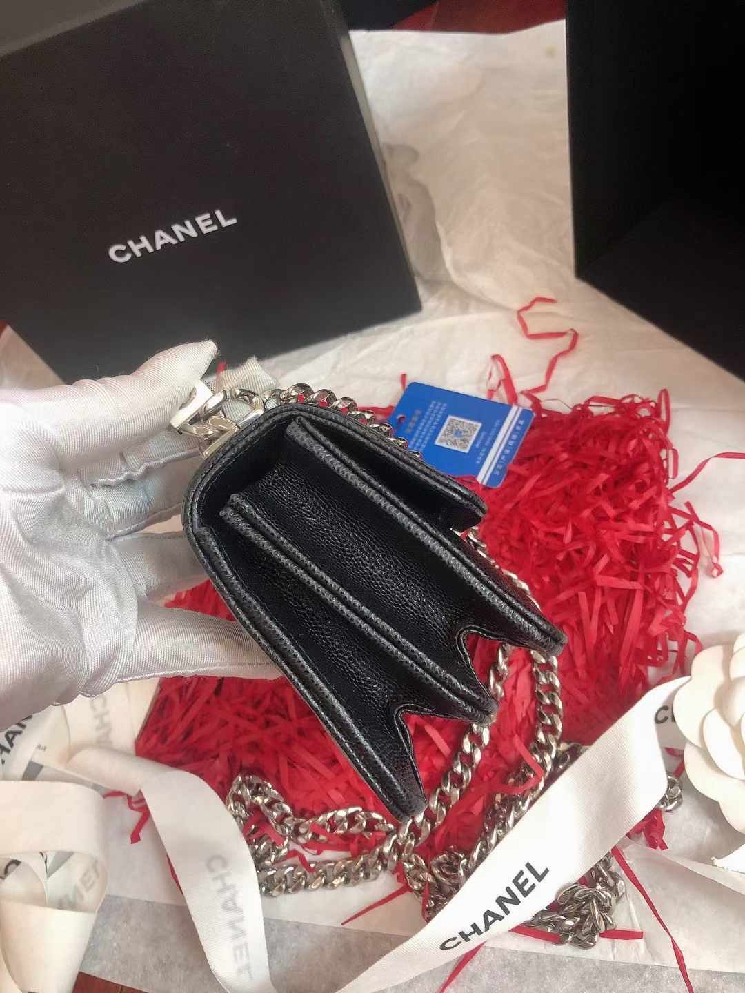 Chanel香奈儿 全新黑色银扣牛皮珐琅扣手柄链条包 全❤️Chanel 22S香奈儿黑色荔枝皮银扣珐琅扣手柄单肩斜挎包 附件32身份卡 盒子 好价💰